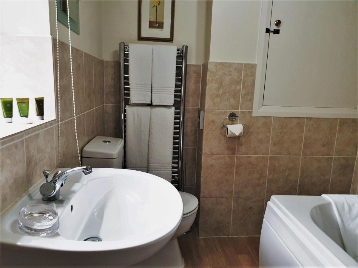 Sykes House Bed & Breakfast Askrigg Luaran gambar