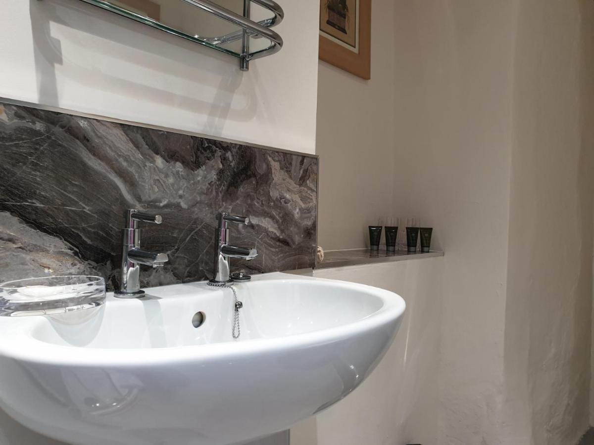 Sykes House Bed & Breakfast Askrigg Luaran gambar